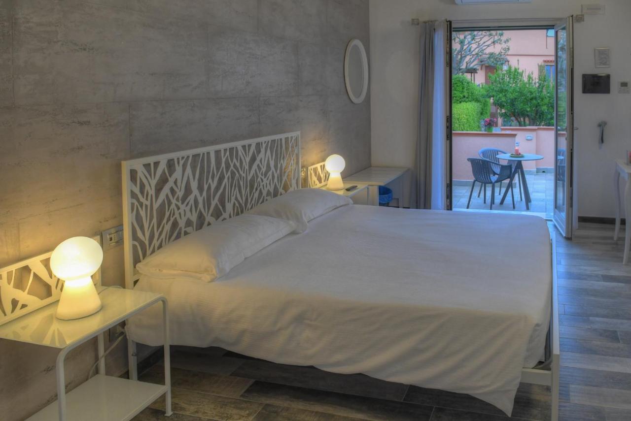 La Locanda Di Cucco Finale Ligure Luaran gambar