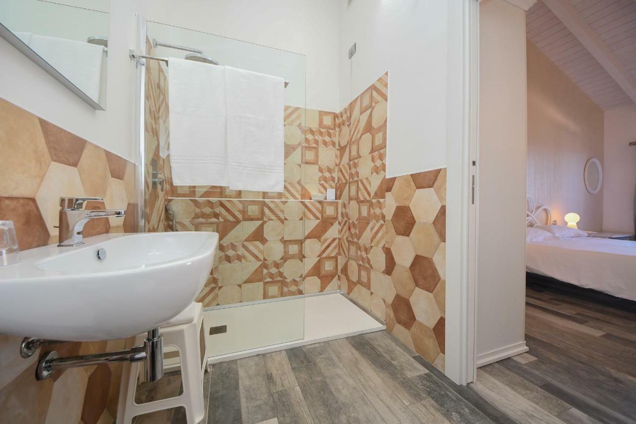 La Locanda Di Cucco Finale Ligure Luaran gambar